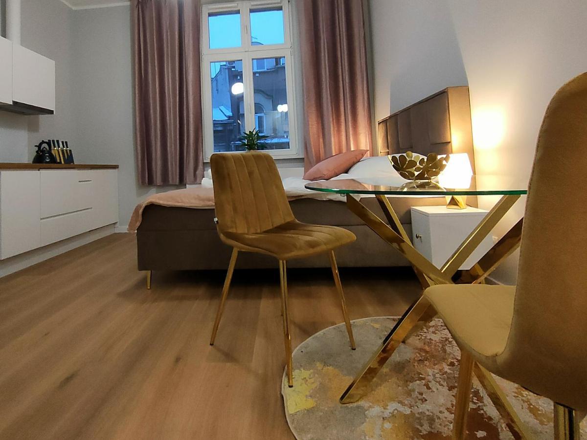 Hugo Star Apartments Cracovia Exterior foto